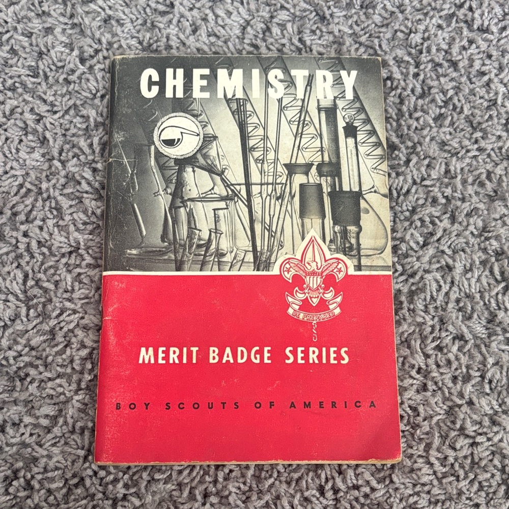 Chemistry Merit Badge Book - Boy Scouts of America